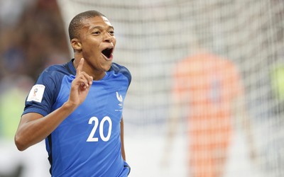 四季体育焦点-他配得上更高